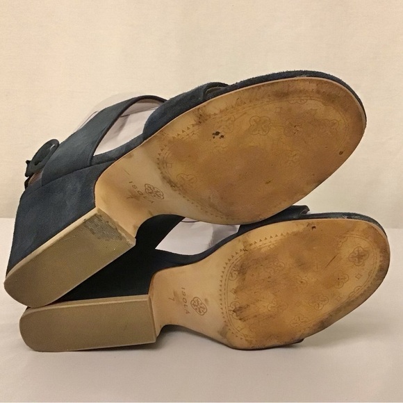 Isola Suede Sandals Blue Leather Block Heel Women’s Shoes Size 7 - Picture 6 of 9